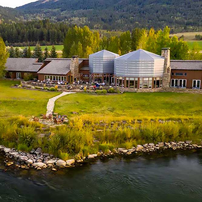 South-fork-lodge-square
